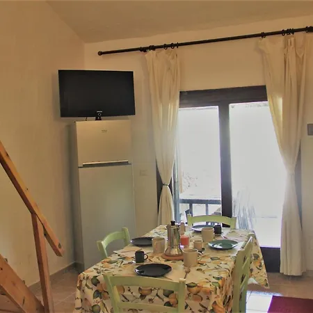 Kima Cristallo Andrea Apartment *